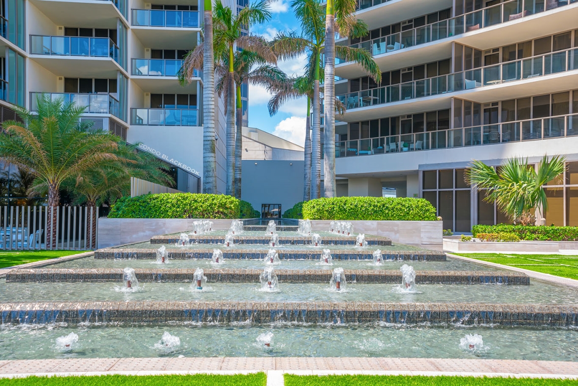 St. Regis Bal Harbour North, 9705 Collins Ave St. Regis Bal Harbour North Img7