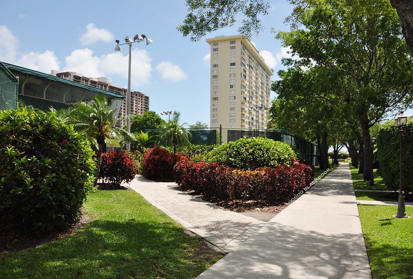 Jockey Club III, 11113 Biscayne Blvd Jockey Club III Img7