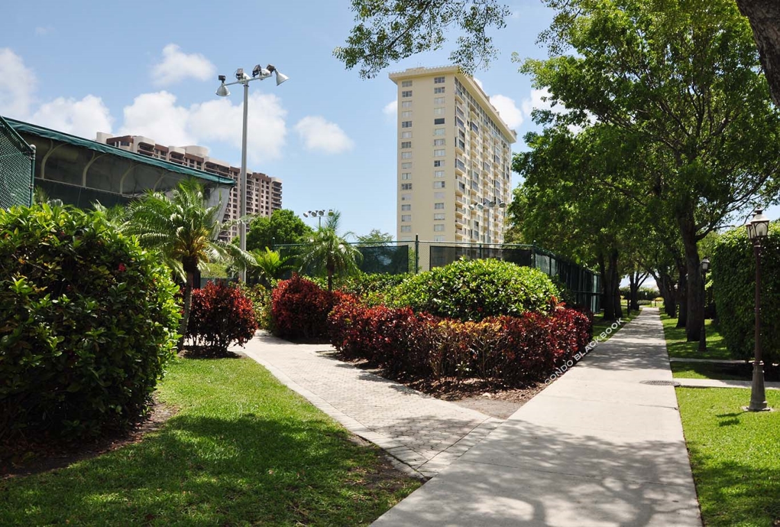 Jockey Club III, 11113 Biscayne Blvd Jockey Club III Img8