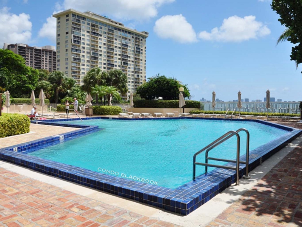 Jockey Club III, 11113 Biscayne Blvd Jockey Club III Img12