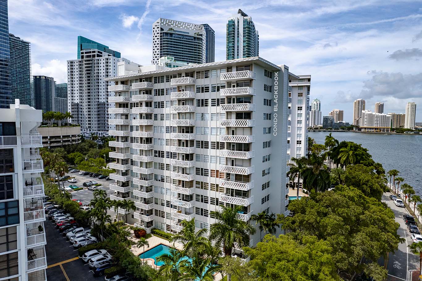 Brickell Shores Img0