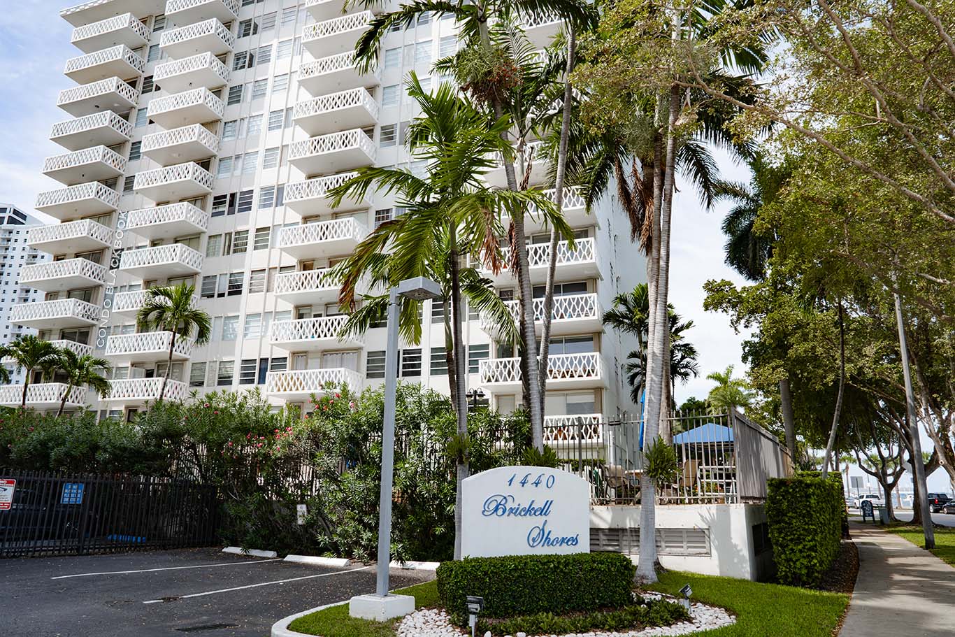 Brickell Shores Img5