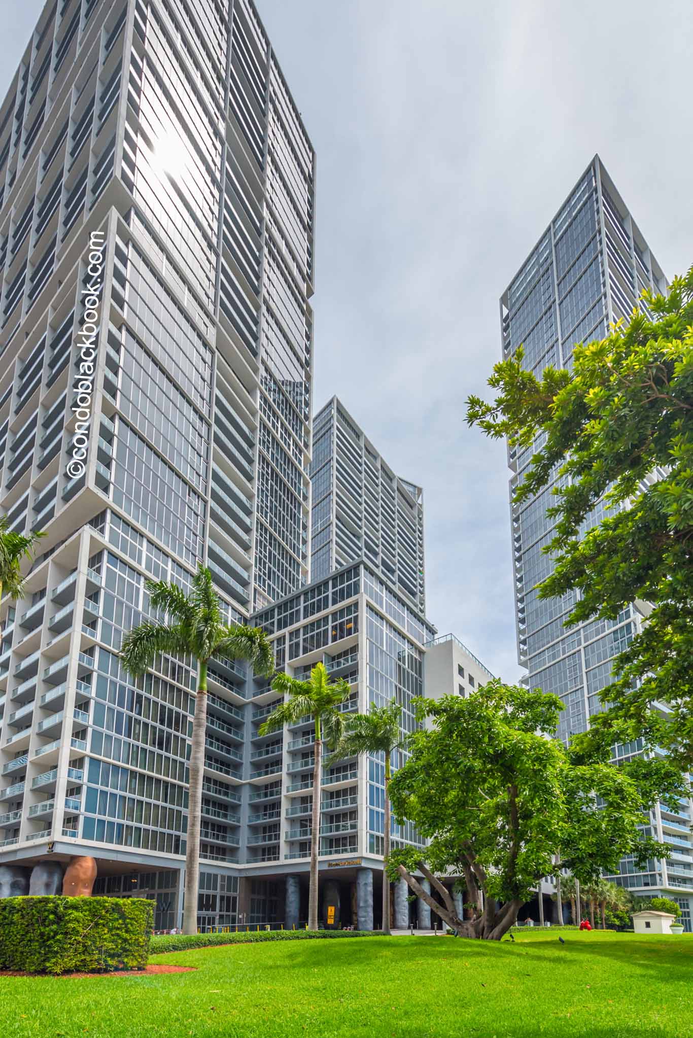 Icon Brickell II Img2