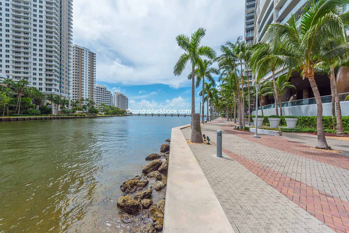 Icon Brickell II Img11