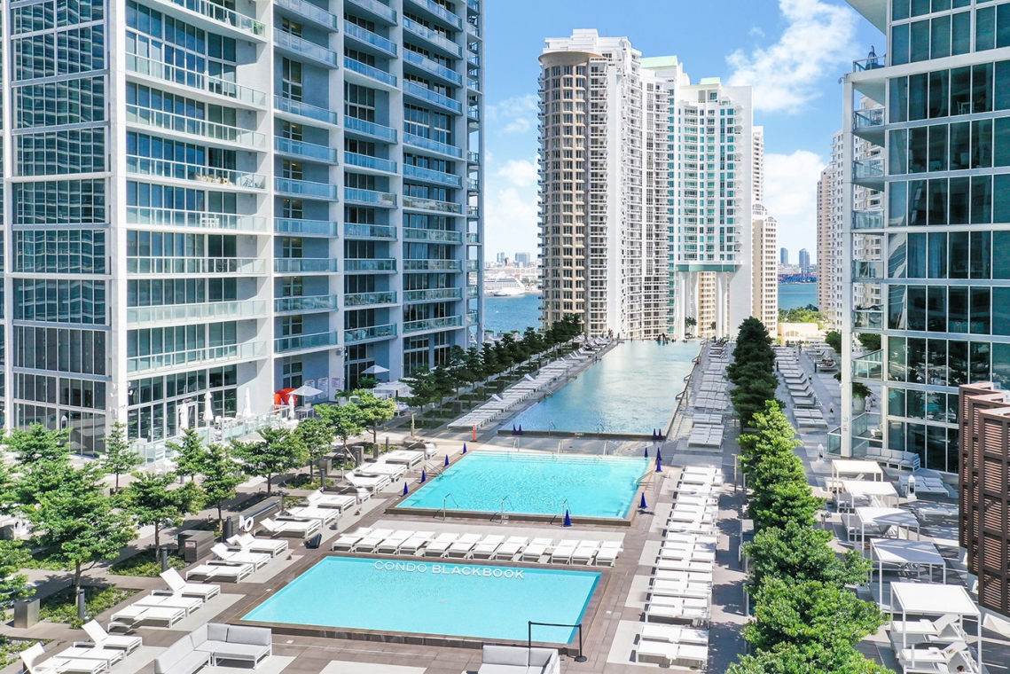 Icon Brickell II Img13