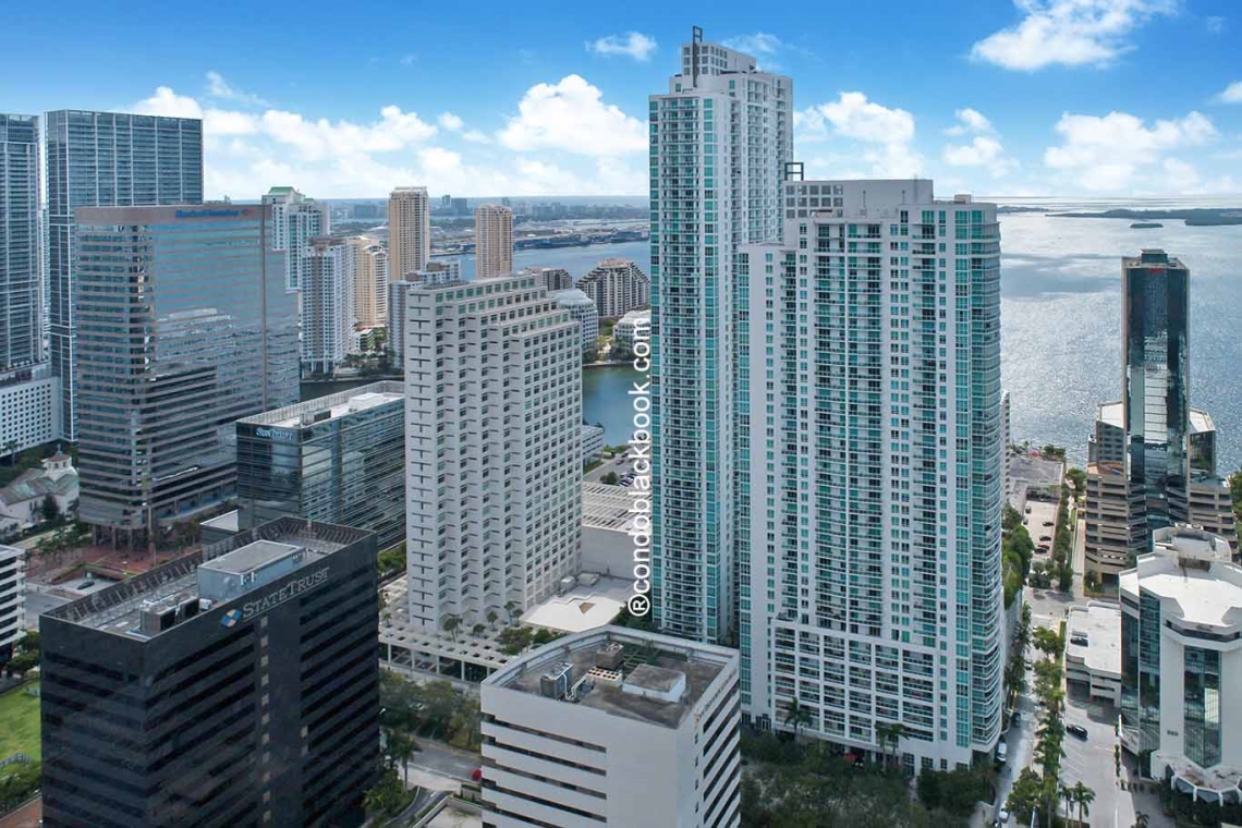 The Plaza on Brickell North, 950 Brickell Bay Dr The Plaza on Brickell North Img1