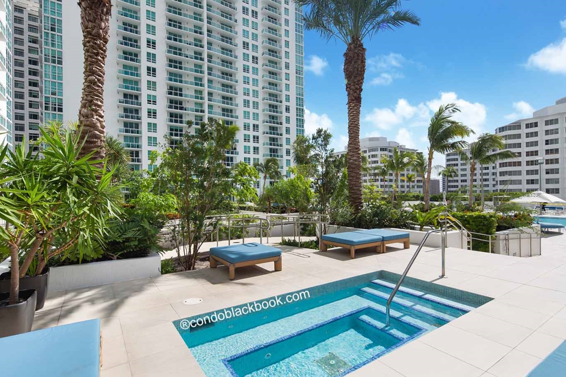 The Plaza on Brickell North, 950 Brickell Bay Dr The Plaza on Brickell North Img12