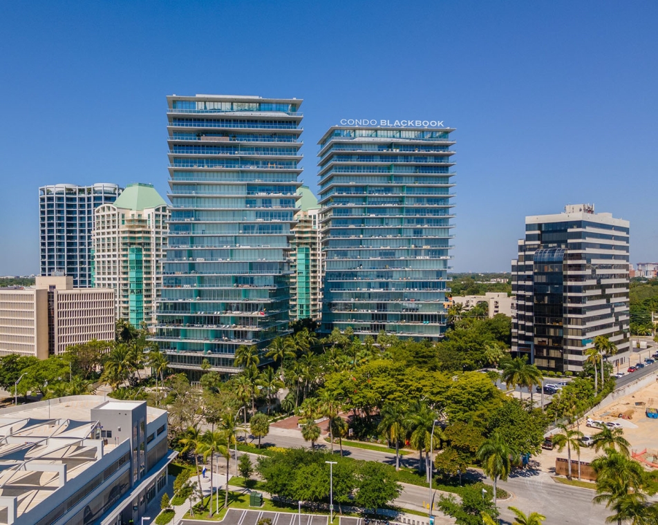 Grove at Grand Bay, 2669 S. Bayshore Drive Grove at Grand Bay Img2