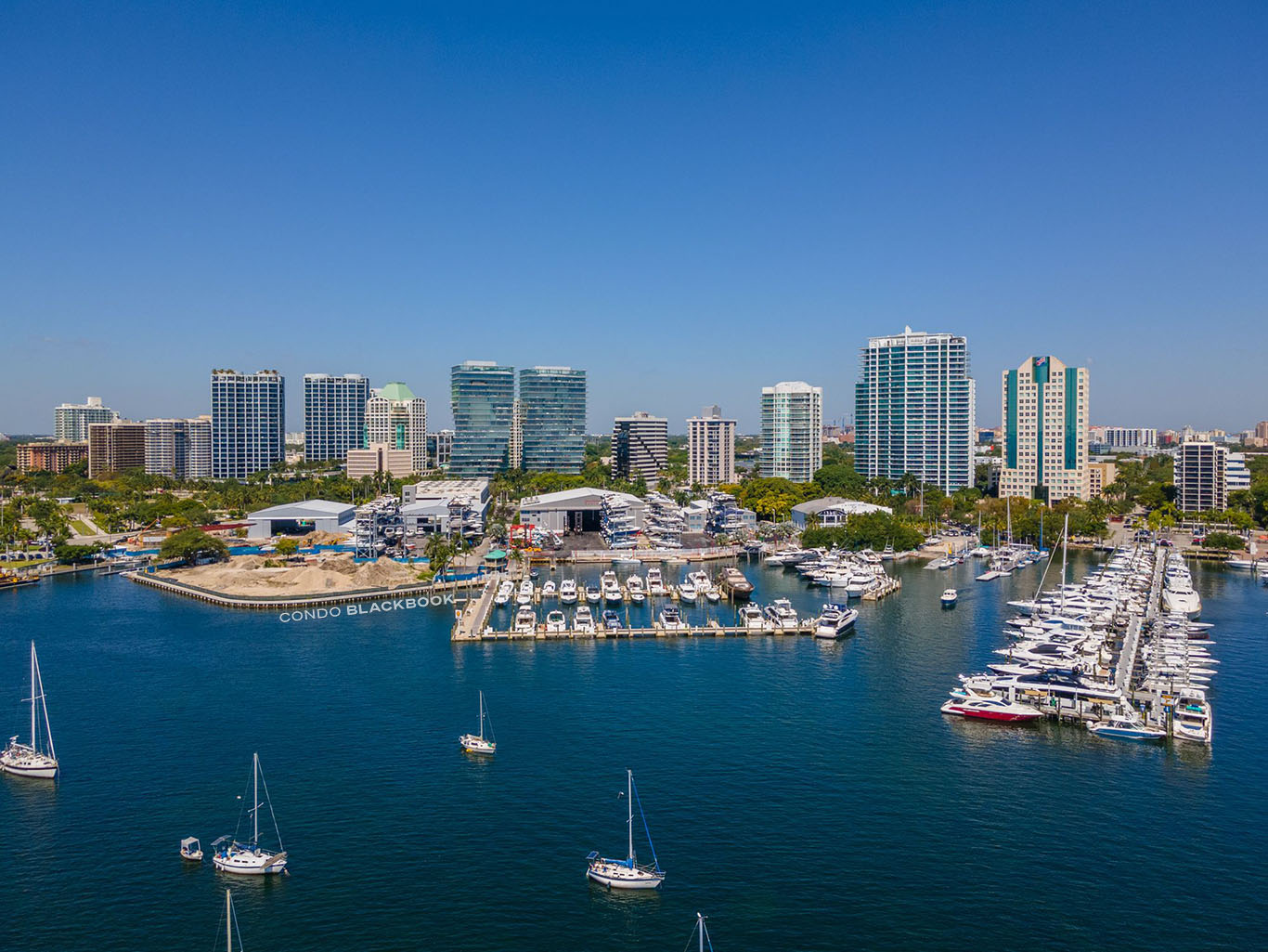 Grove at Grand Bay, 2669 S. Bayshore Drive Grove at Grand Bay Img3