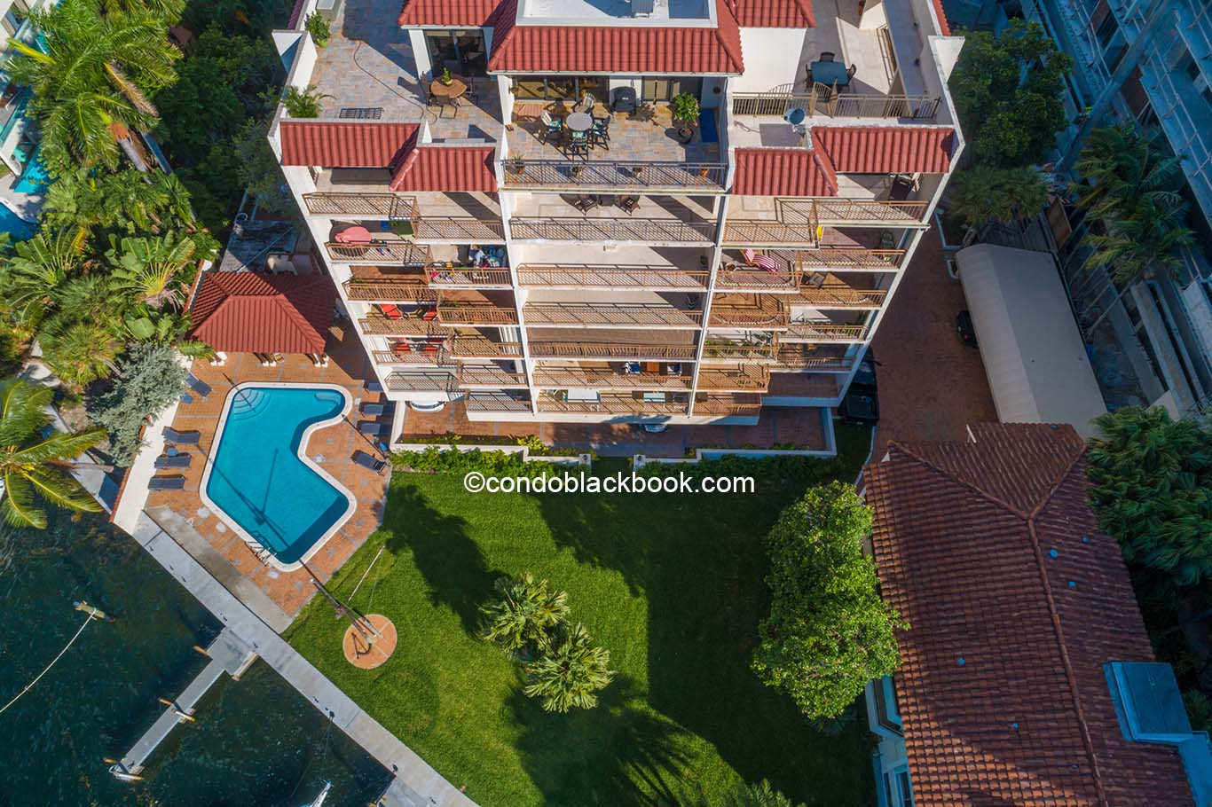 Pelican Reef, 1632 Bayshore Ct Coconut Grove Pelican Reef Img1