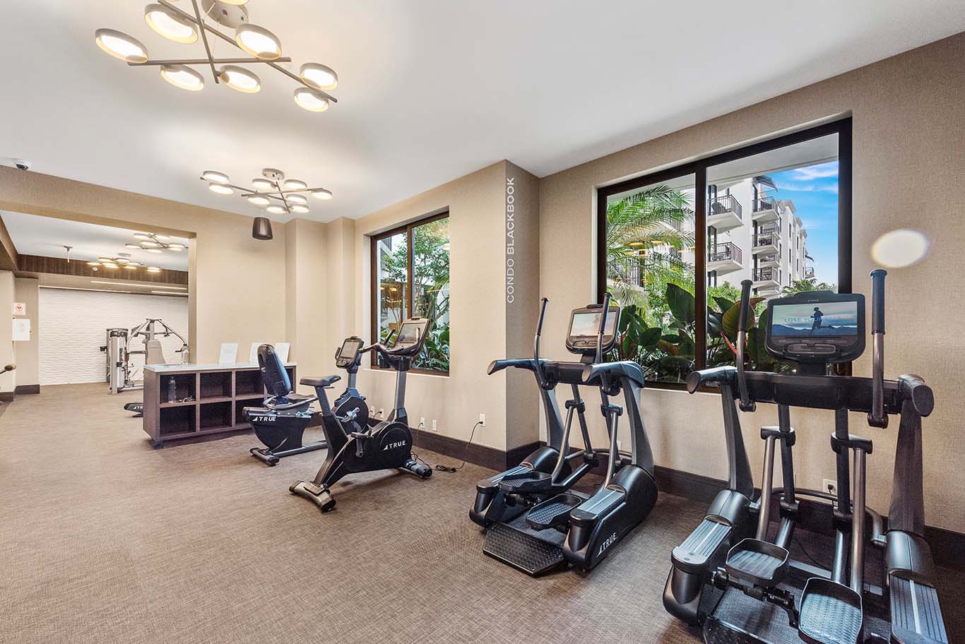 Merrick Manor, 301 Altara Avenue Merrick Manor Img9