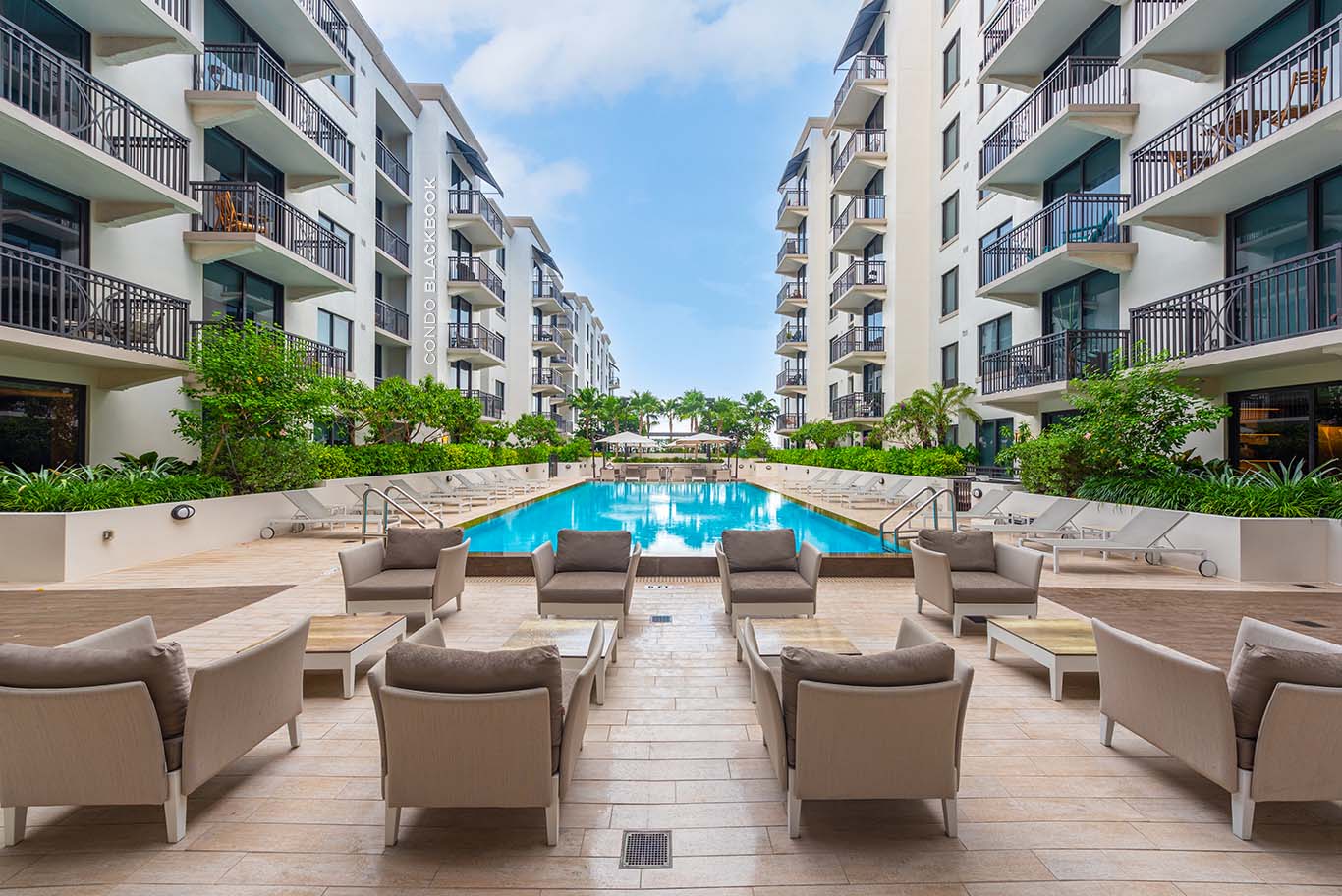 Merrick Manor, 301 Altara Avenue Merrick Manor Img11