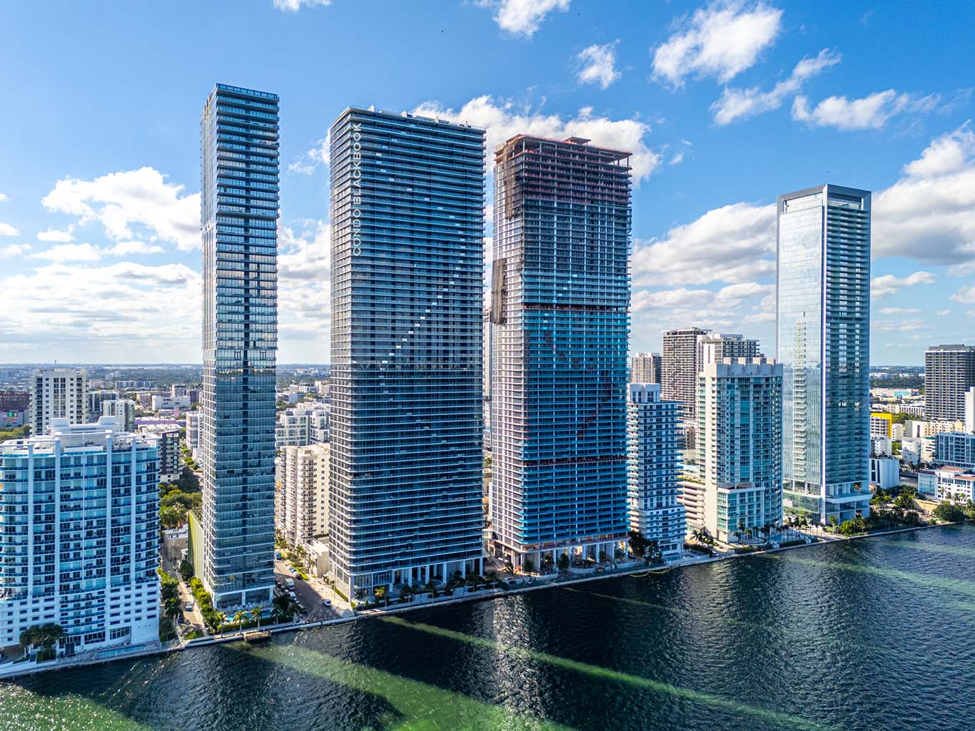 Aria Reserve South Tower, 700 NE 24th Street Aria Reserve South Tower Img0