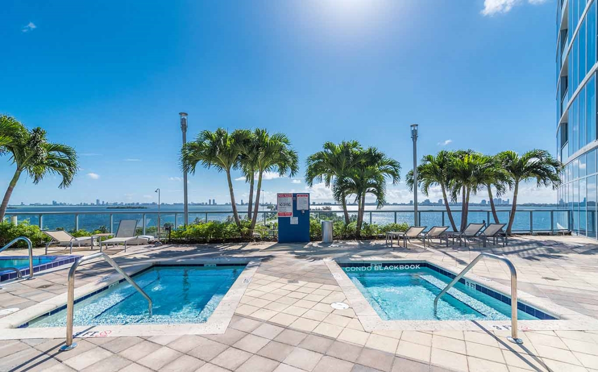 Blue, 601 NE 36th St Blue Img18