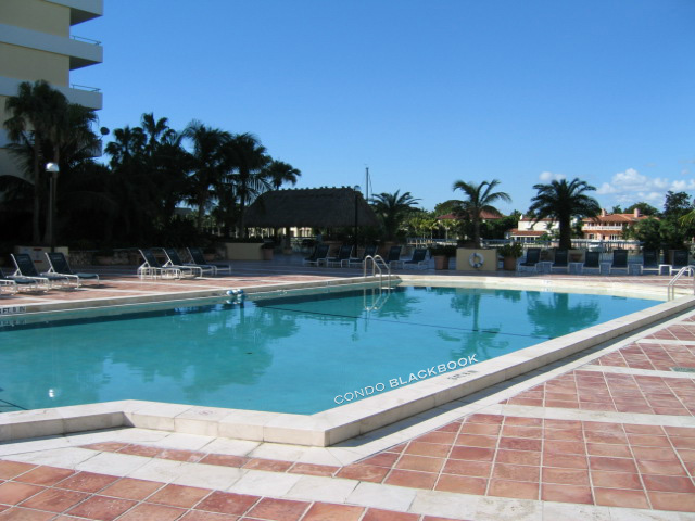 5600, 5600 Collins Ave 5600 Img4