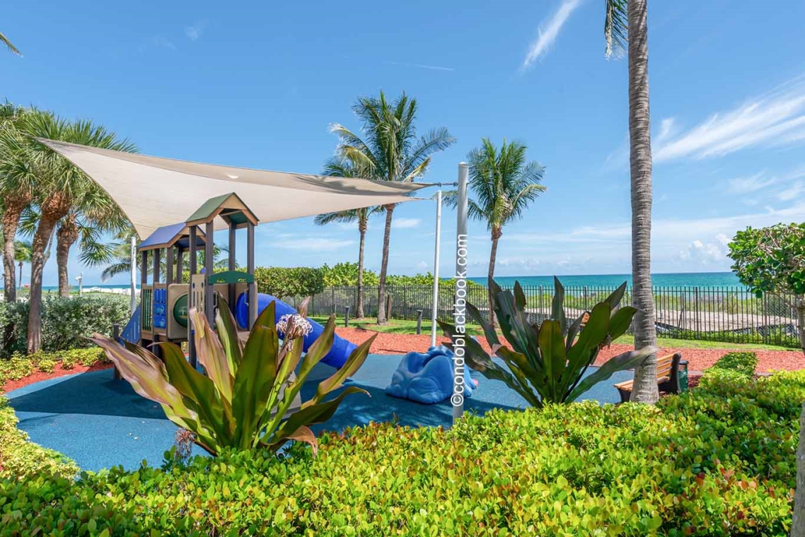 Blue Diamond, 4779 Collins Ave Blue Diamond Img3