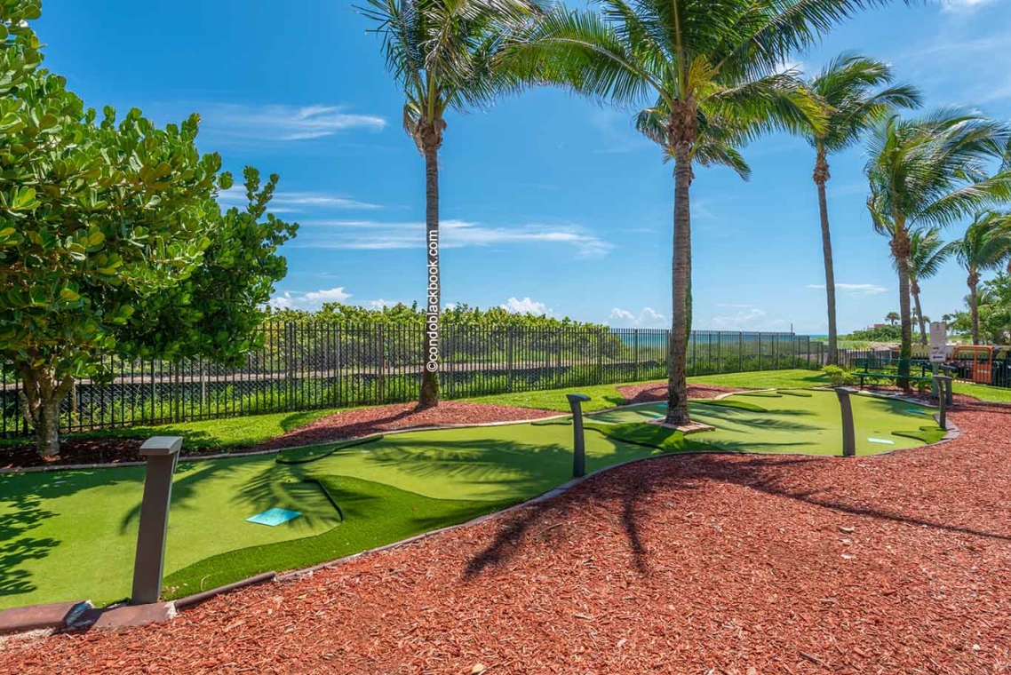 Blue Diamond, 4779 Collins Ave Blue Diamond Img6