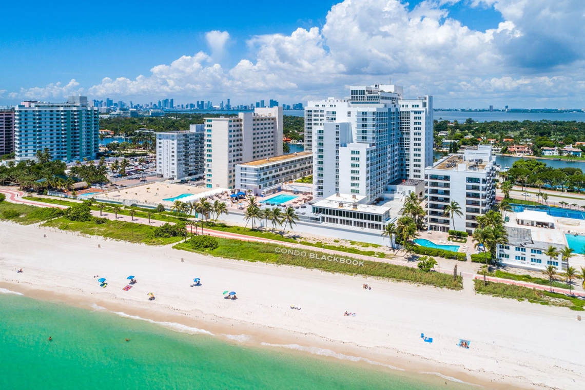 Carriage House, 5401 Collins Avenue Carriage House Img2