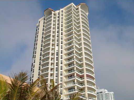 La Tour, 4201 Collins Avenue La Tour Img2