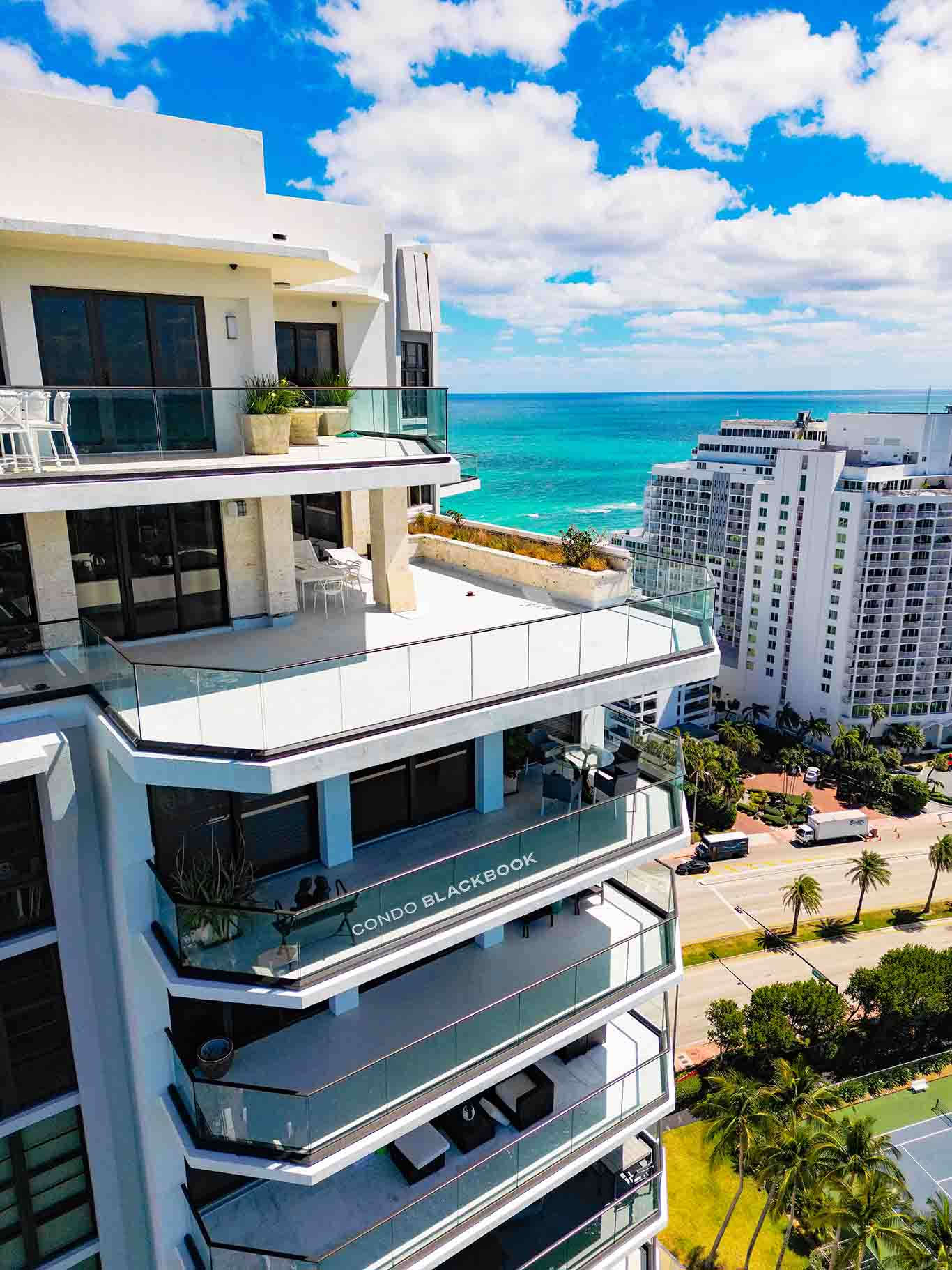 Tower House, 5500 Collins Ave Tower House Img3