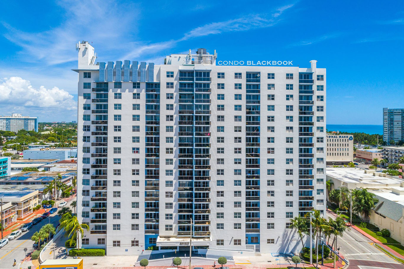 401 Blu Condo Img1