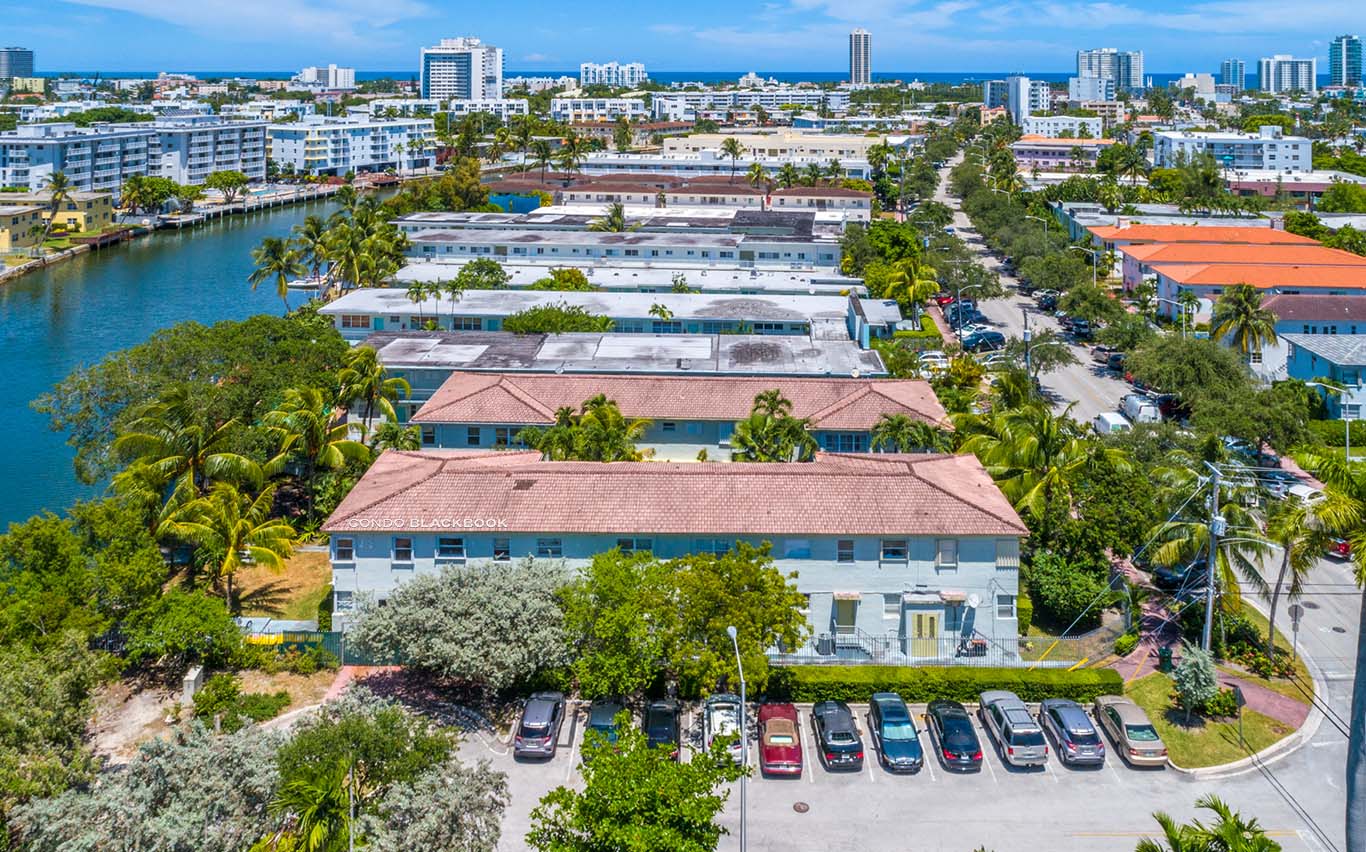 Marseilles Deco Img0