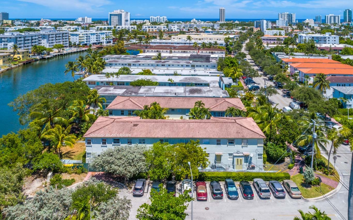 Marseilles Deco Img1