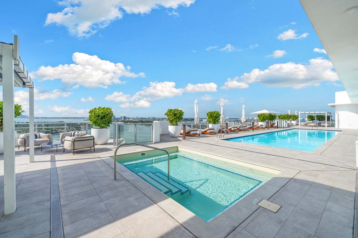 Monaco Yacht Club & Residences, 6800 Indian Creek Drive Monaco Yacht Club & Residences Img12