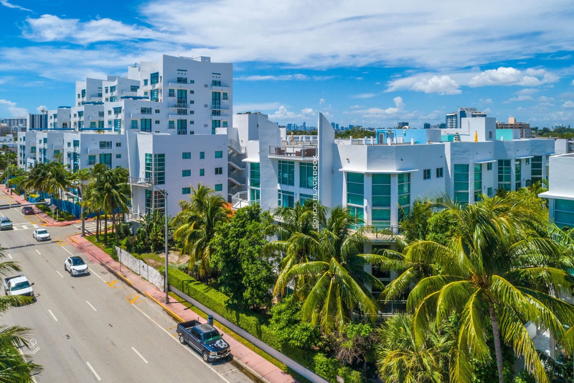 Vilazul Seaside Lofts, 7728 Collins Ave Vilazul Seaside Lofts Img1