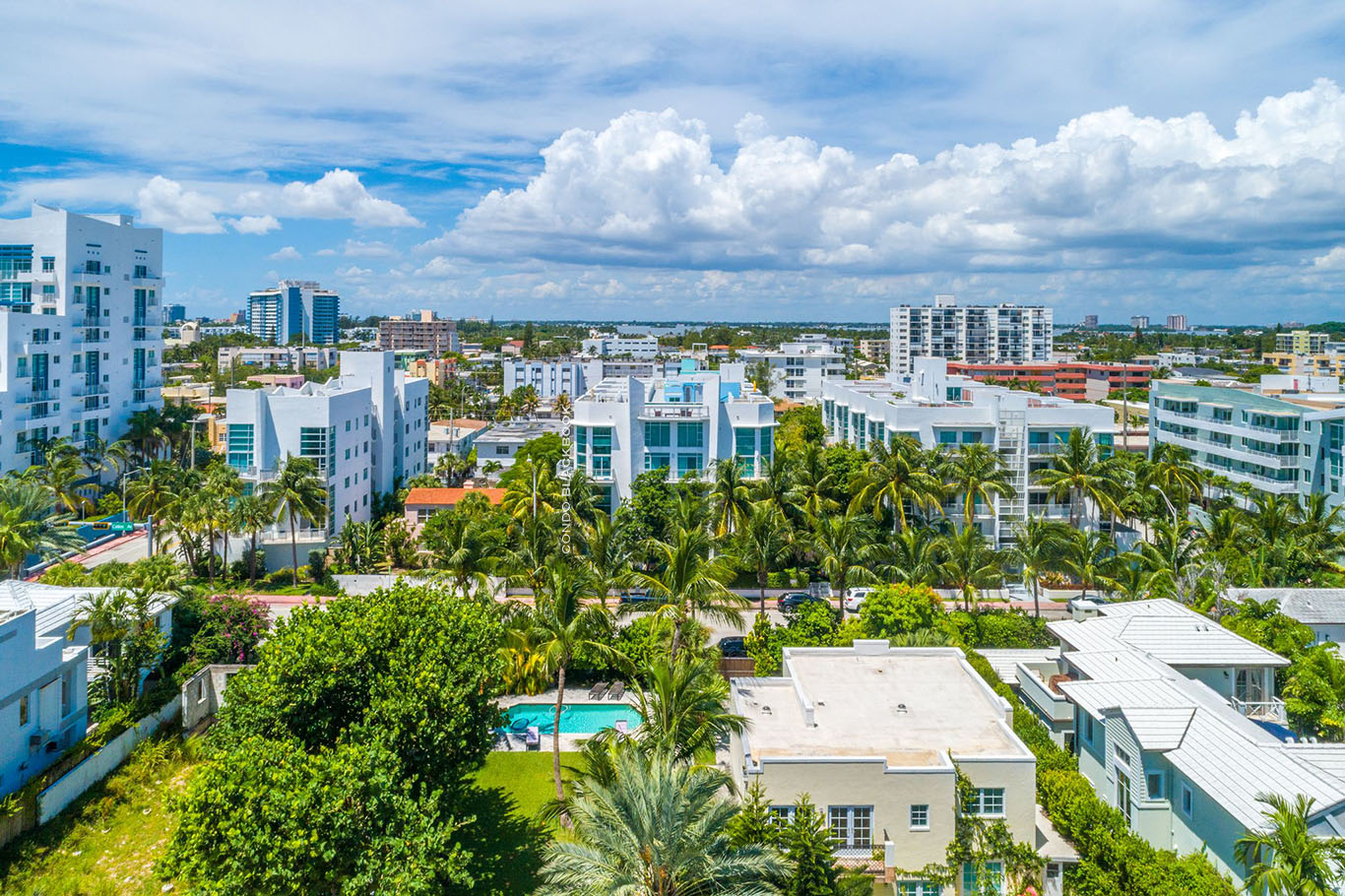 Vilazul Seaside Lofts, 7728 Collins Ave Vilazul Seaside Lofts Img3