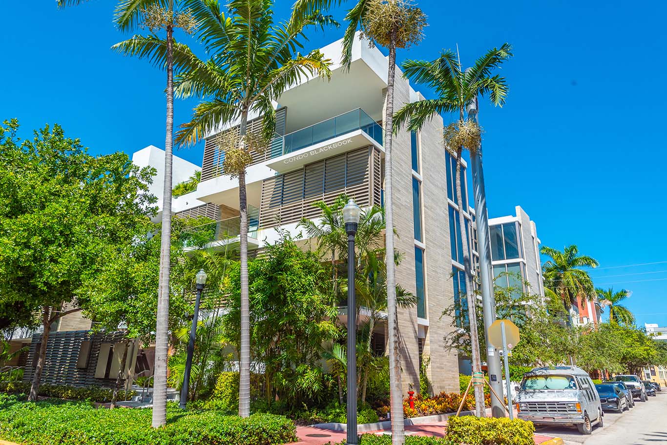 Louver House, 311 Meridian Avenue Louver House Img11