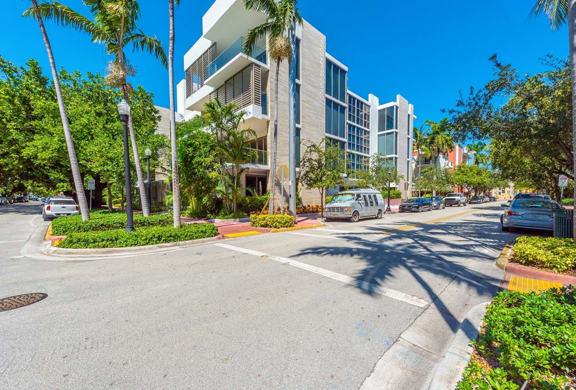 Louver House, 311 Meridian Avenue Louver House Img13