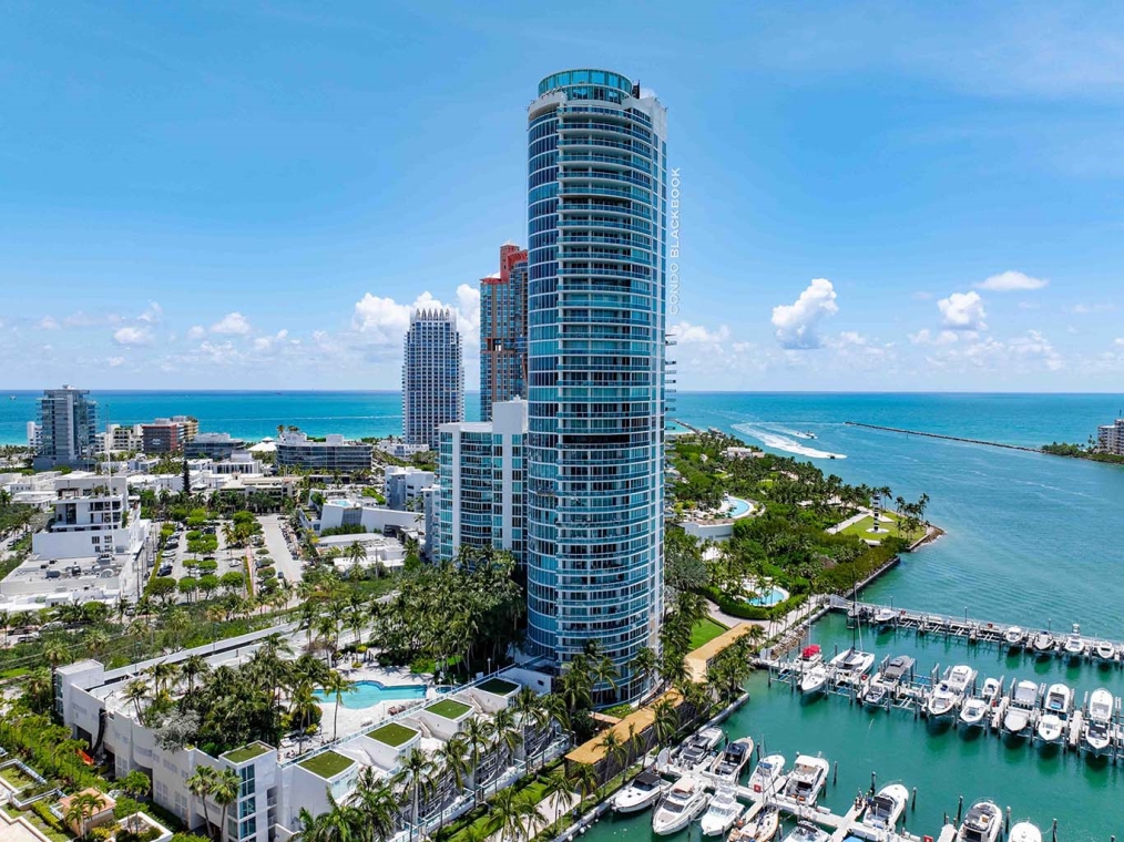 Murano at Portofino Img1