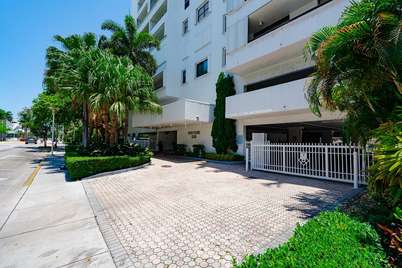 Parc Plaza, 1775 Washington Ave Parc Plaza Img2