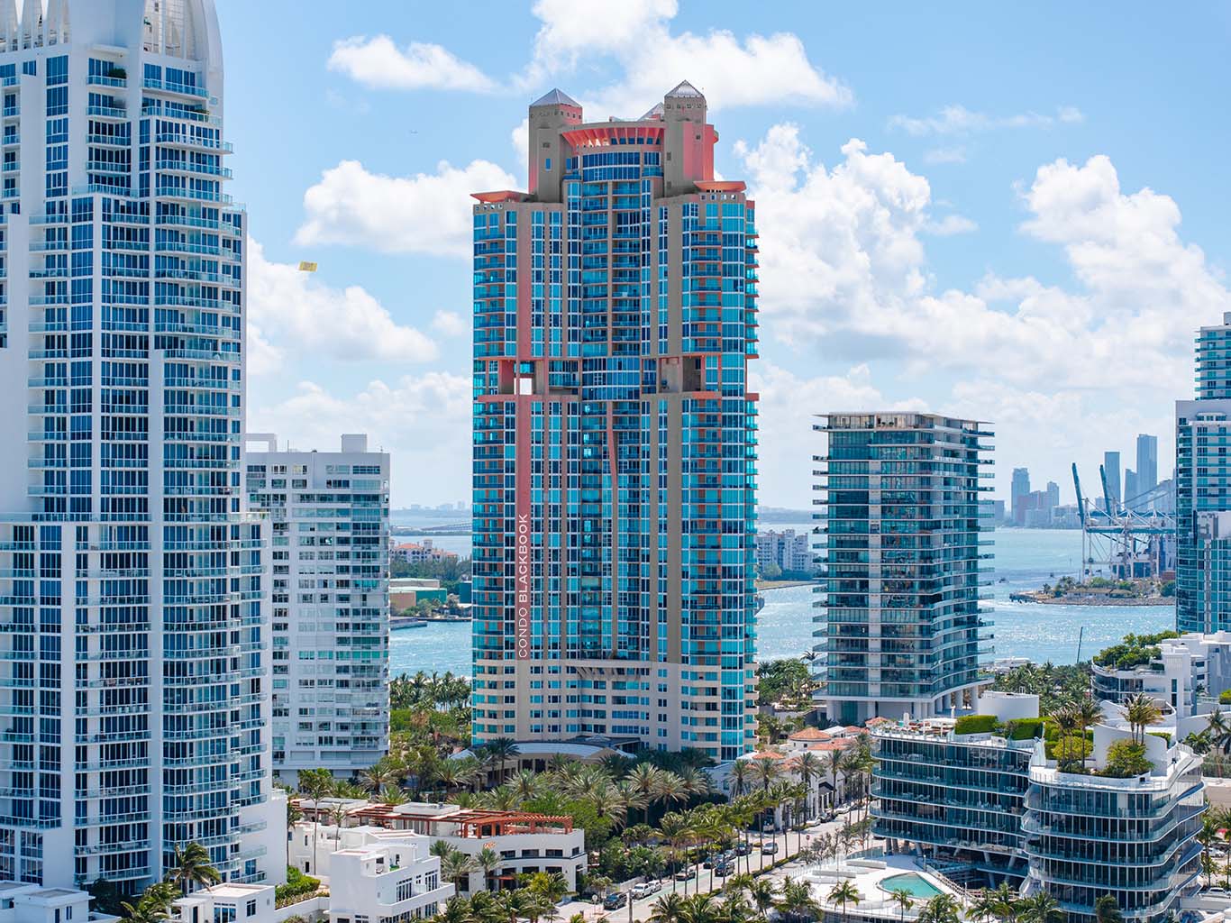 Portofino Tower, 300 S Pointe Drive Portofino Tower Img1