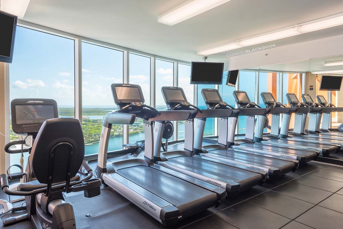 Portofino Tower, 300 S Pointe Drive Portofino Tower Img13