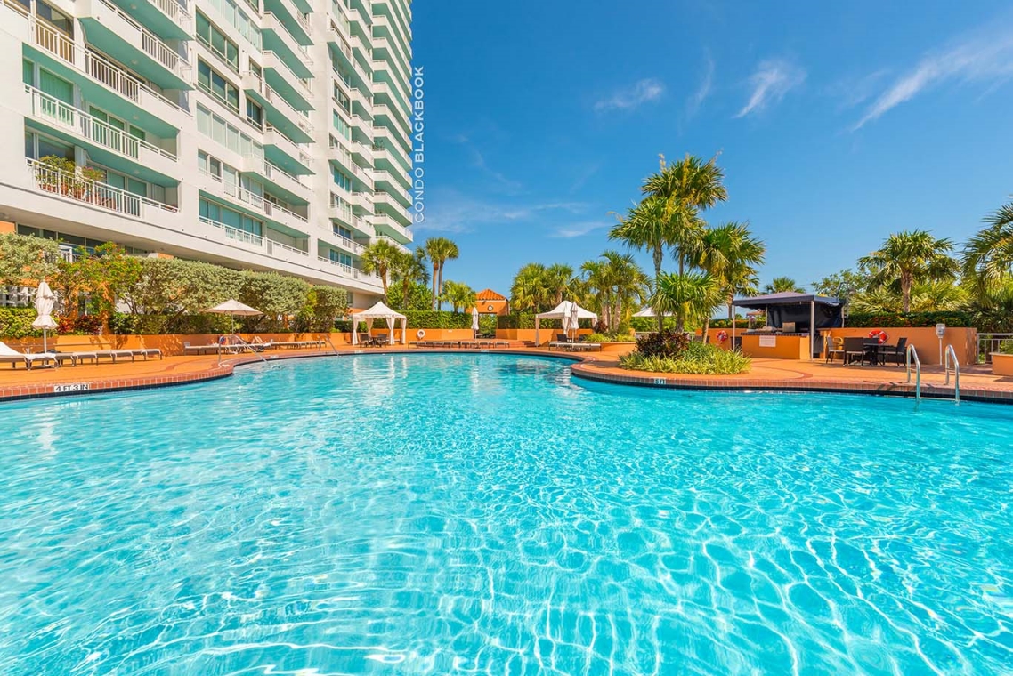 Portofino Tower, 300 S Pointe Drive Portofino Tower Img19