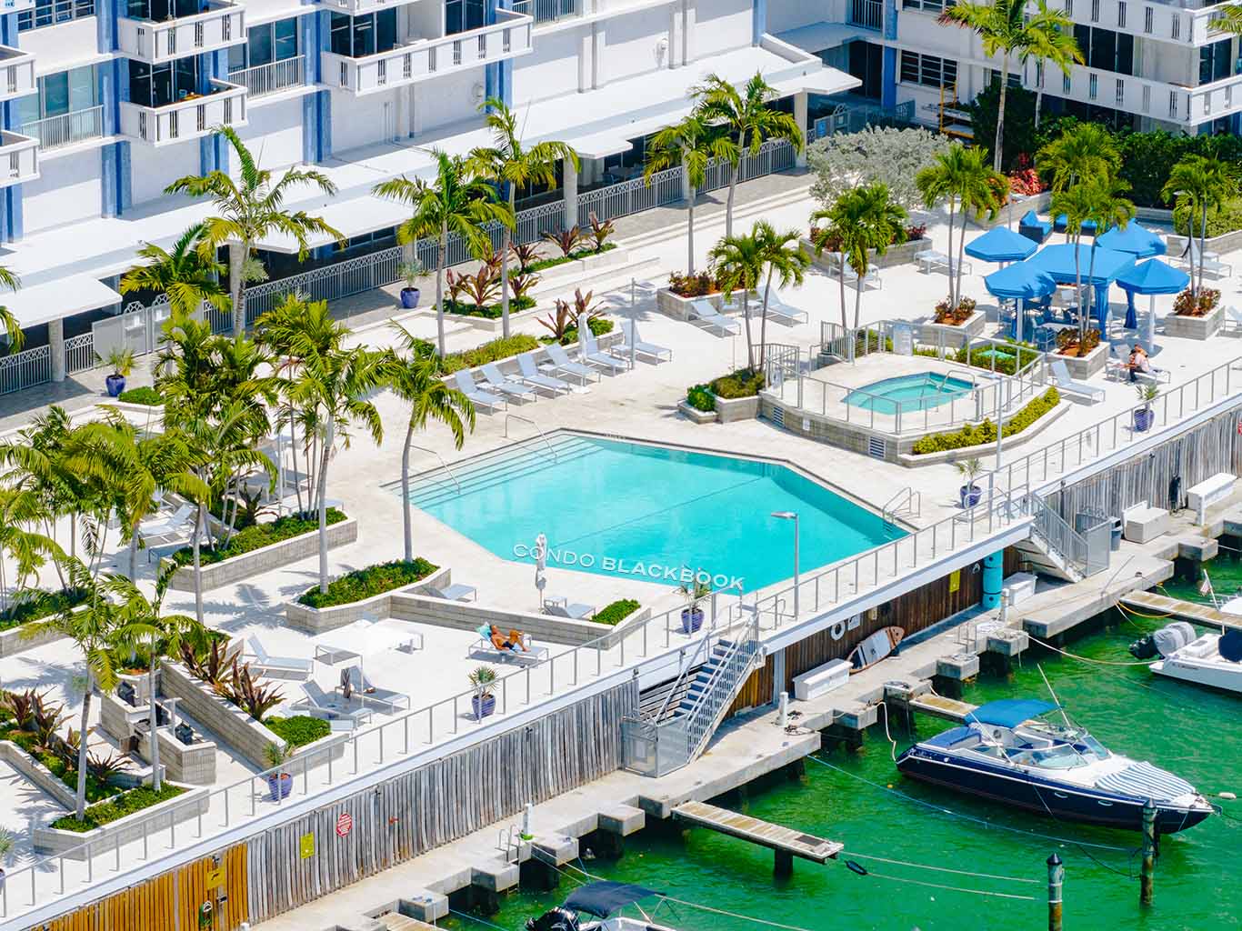 South Bay Club, 800 West Avenue South Bay Club Img4