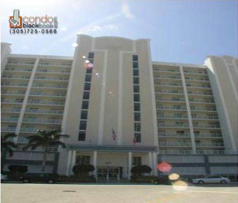 Marina Bay Club, 18100 N BAY RD Marina Bay Club Img1