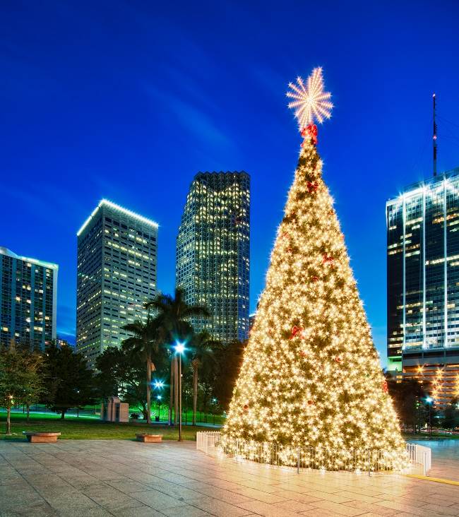 Christmas Tree Bayfront Miami