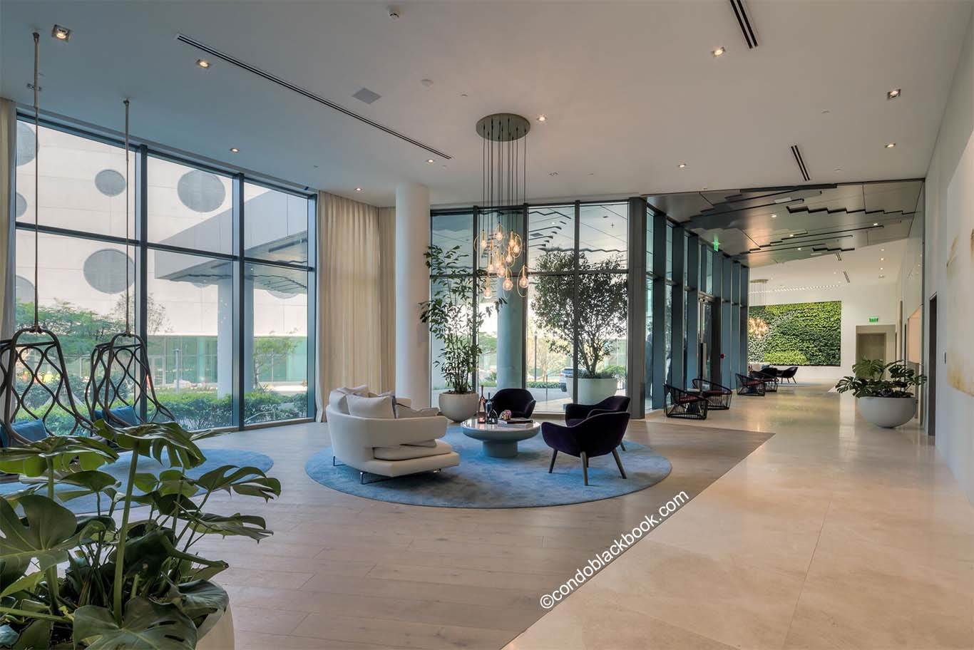 Paraiso Bay Miami Edgewater Lobby