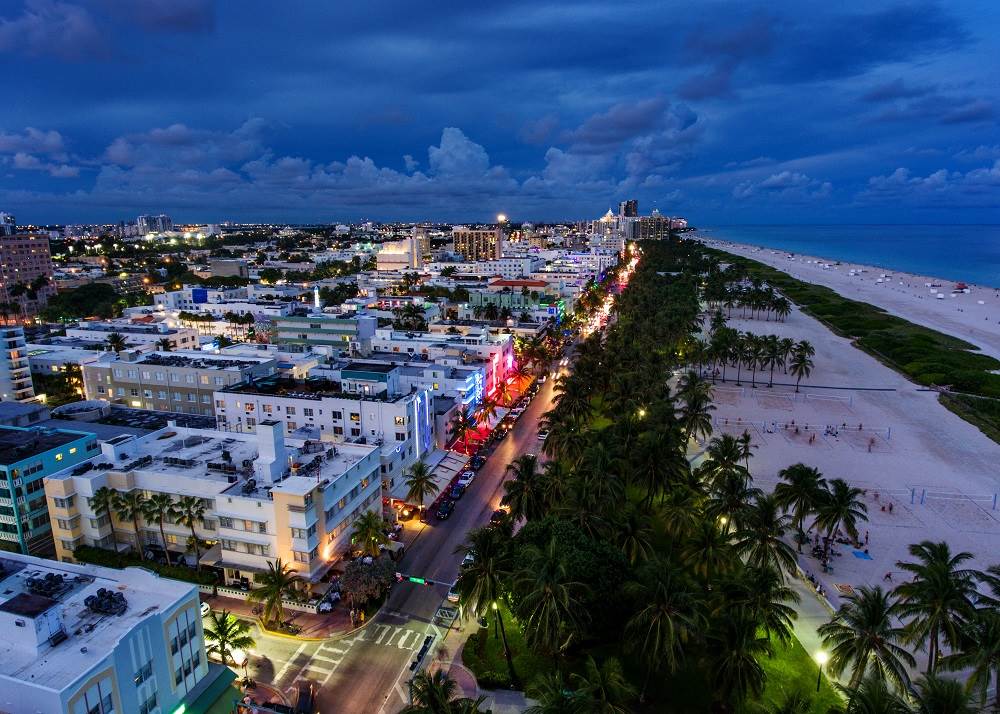 The Miami Beaches South Beach vs Mid Beach vs North Beach