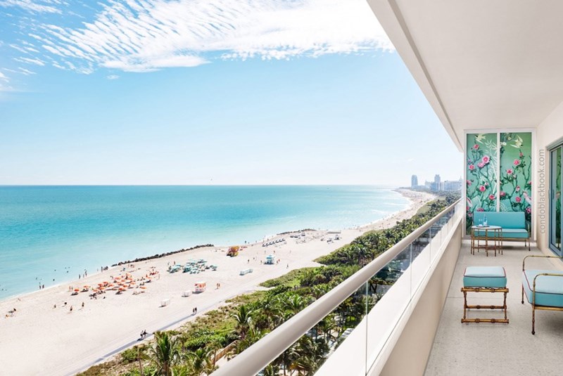 Top 10 Luxury Waterfront Miami Condo Neighborhoods for Snowbirds