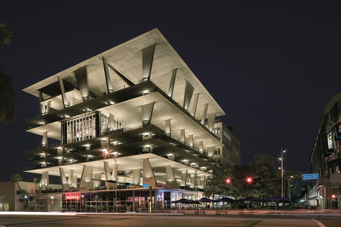 Miami Florida,parking garage,ramp,circle,structure,utilitarian