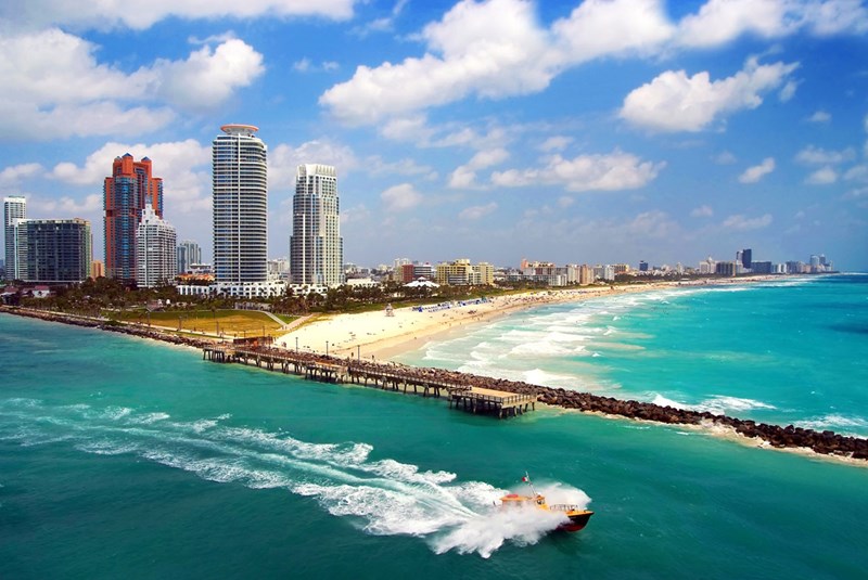 Top 6 Reasons to Move To Miami Beach instead of Downtown
