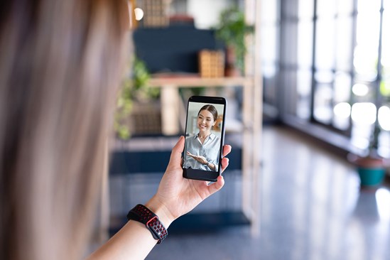 Agent face-timing with client