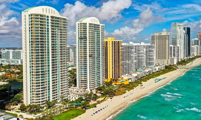 Turnberry Ocean Colony, Sunny Isles Beach