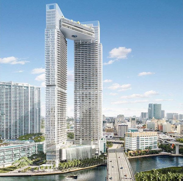 One River Point – Miami River