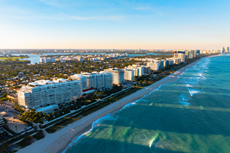 Surfside vs Sunny Isles Beach: Which Miami Neighborhood is Better?
