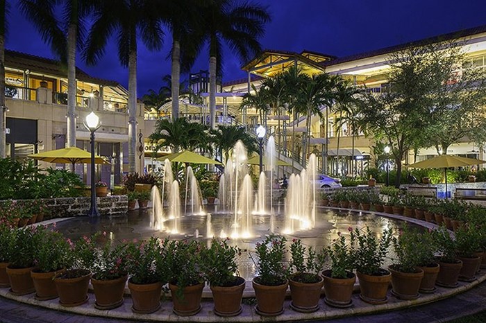 The Shops at Merrick Park